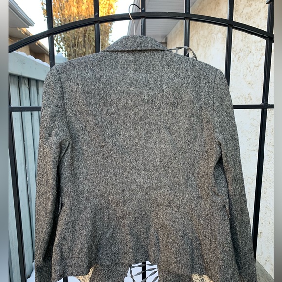 Maternity two piece suit with skirt - Picture 4 of 6